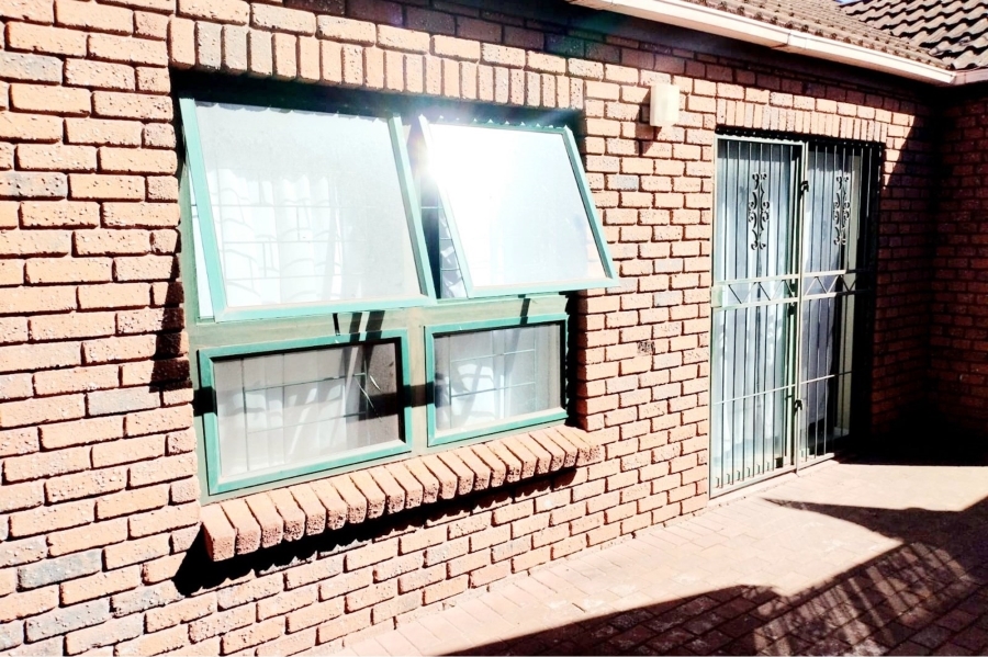 3 Bedroom Property for Sale in Vredenburg Western Cape